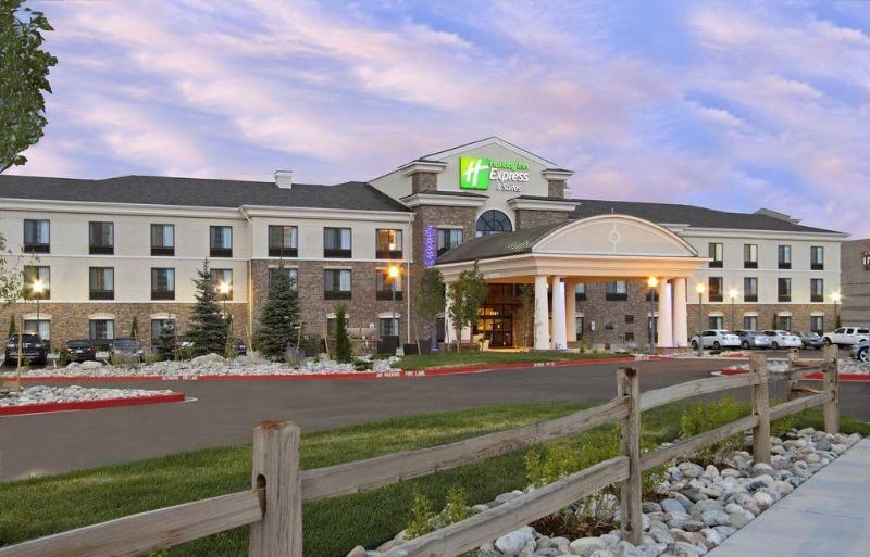 Holiday Inn Express & Suites Colorado Springs-Airport, An Ihg Hotel Buitenkant foto